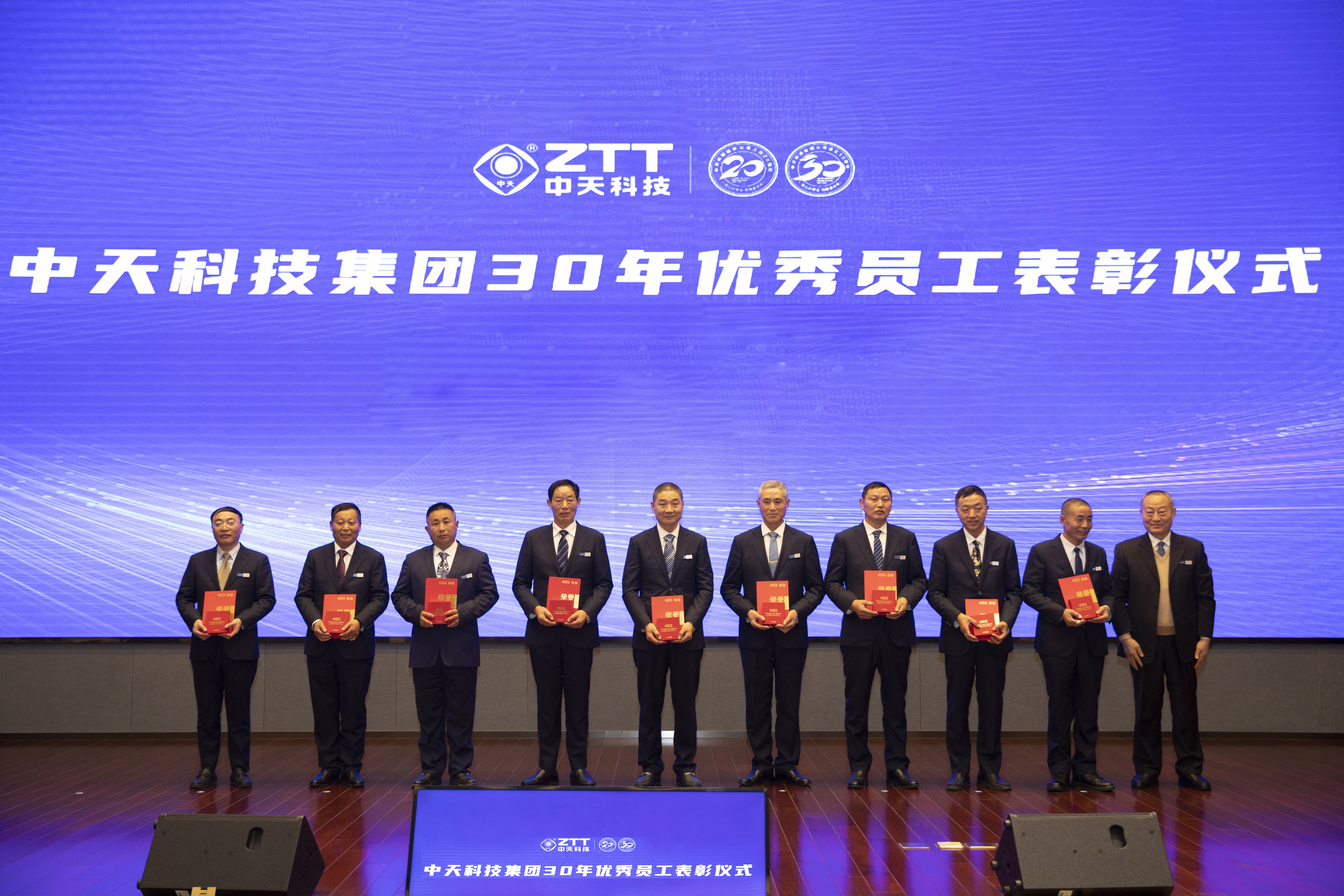 首页| G22恒峰集团中国官方网站